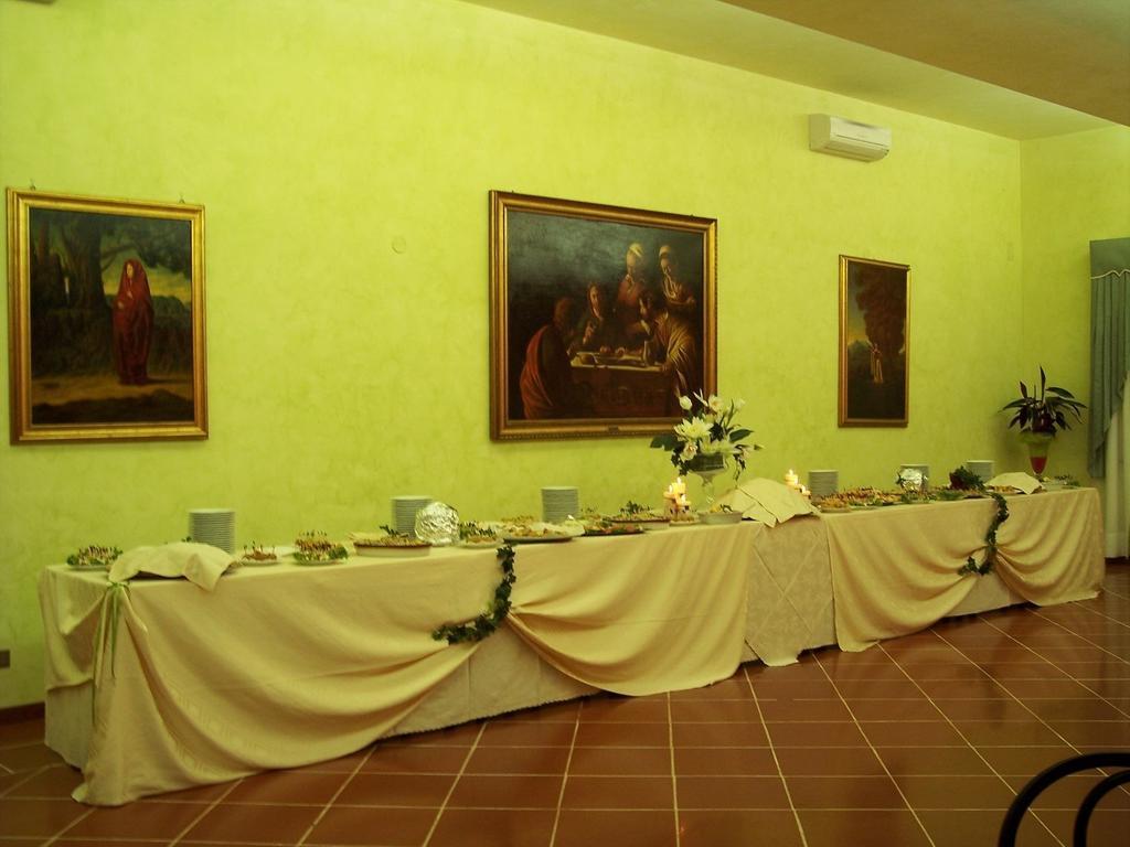Castello D'Abruzzo Hotel Ripa Teatina Buitenkant foto