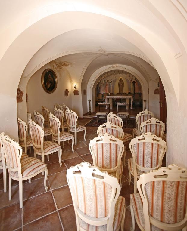 Castello D'Abruzzo Hotel Ripa Teatina Buitenkant foto